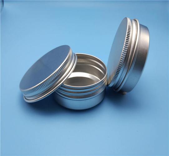 铝盒:下面为大家展示一下我司产品:广州新锦龙金属制品是密封
